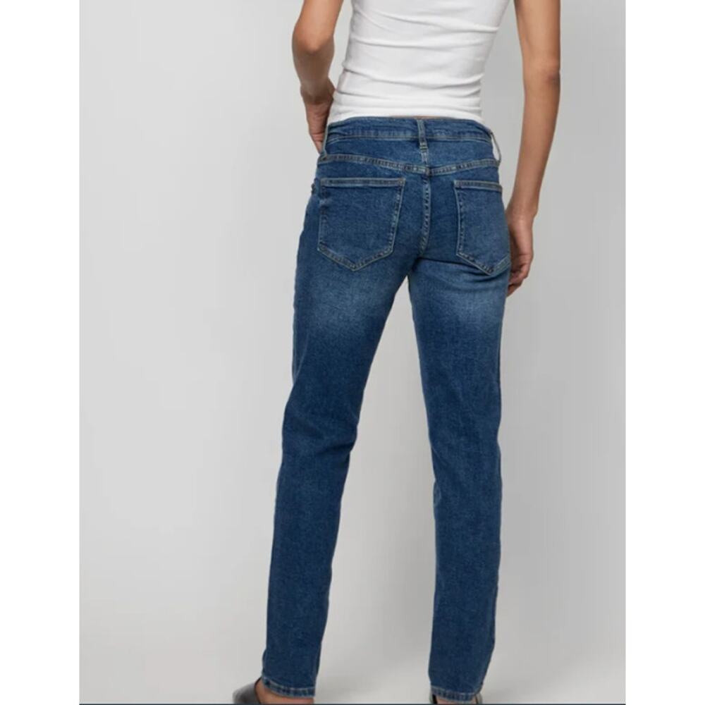 Classic Straight Leg Women's Jeans - Blue